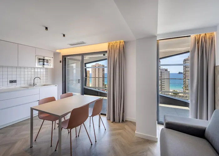 Climia Belroy 4 Sup 4*