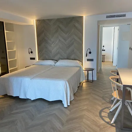 Climia Belroy 4 Sup 4*