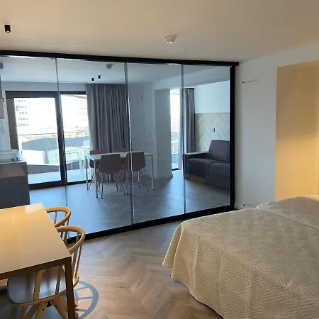 Climia Belroy 4 Sup 4*