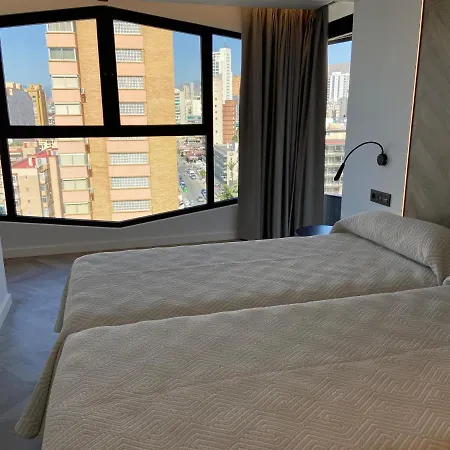 Climia Belroy 4 Sup Hotel apartamentowy 4*