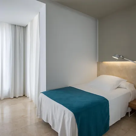 Hotel apartamentowy Climia Belroy 4 Sup Benidorm