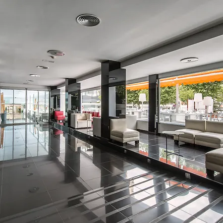 Climia Belroy 4 Sup Hotel apartamentowy 4*