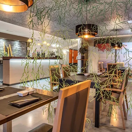 Hotel apartamentowy Climia Belroy 4 Sup Benidorm