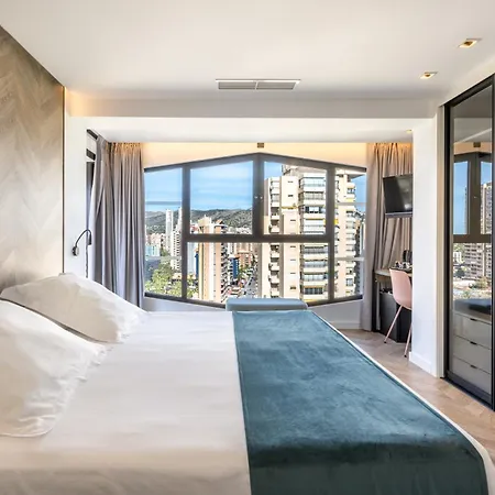 Hotel apartamentowy Climia Belroy 4 Sup Benidorm