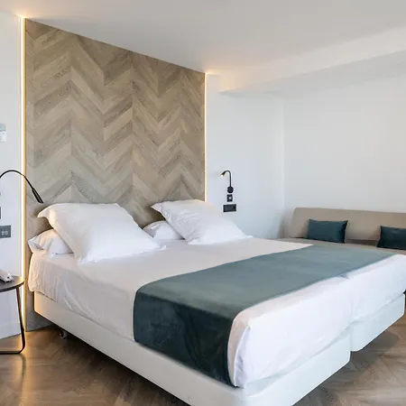 Climia Belroy 4 Sup 4*