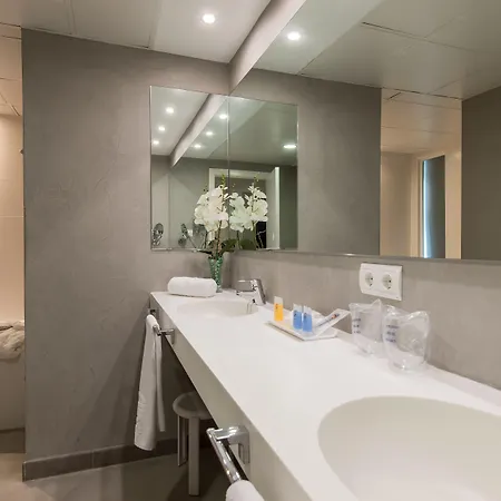 Climia Belroy 4 Sup 4*