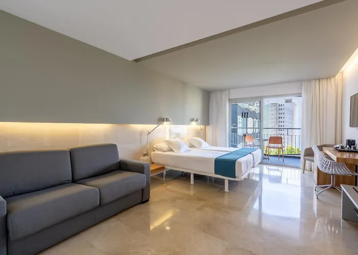 Climia Belroy 4 Sup Aparthotel