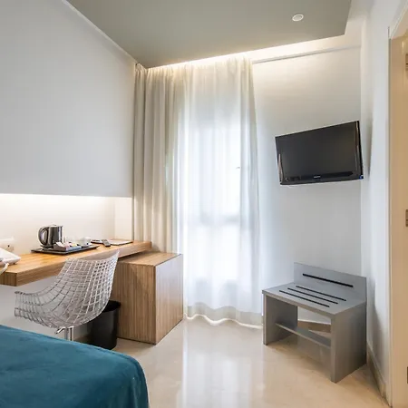 Climia Belroy 4 Sup Apartmanhotel