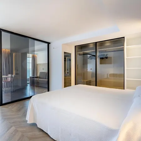 Climia Belroy 4 Sup Apartmanhotel 4*