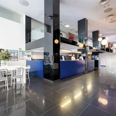 Climia Belroy 4 Sup Apartmanhotel 4*