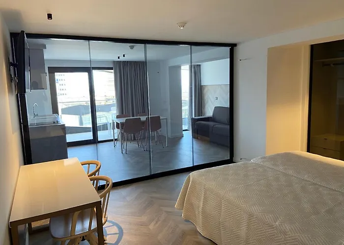 Climia Belroy 4 Sup 4*