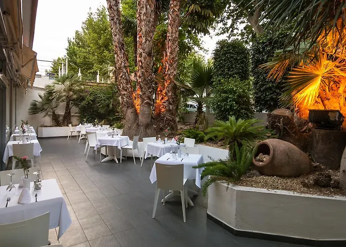 Apartahotel Climia Belroy 4 Sup 4*